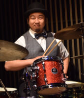 衛藤和洋